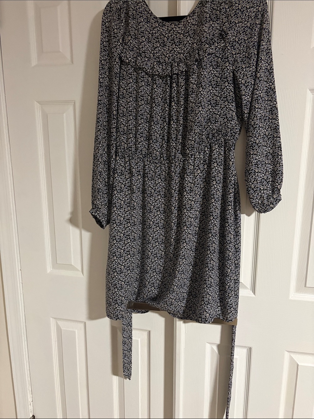 LOFT Black and White Floral Long-Sleeve Dress